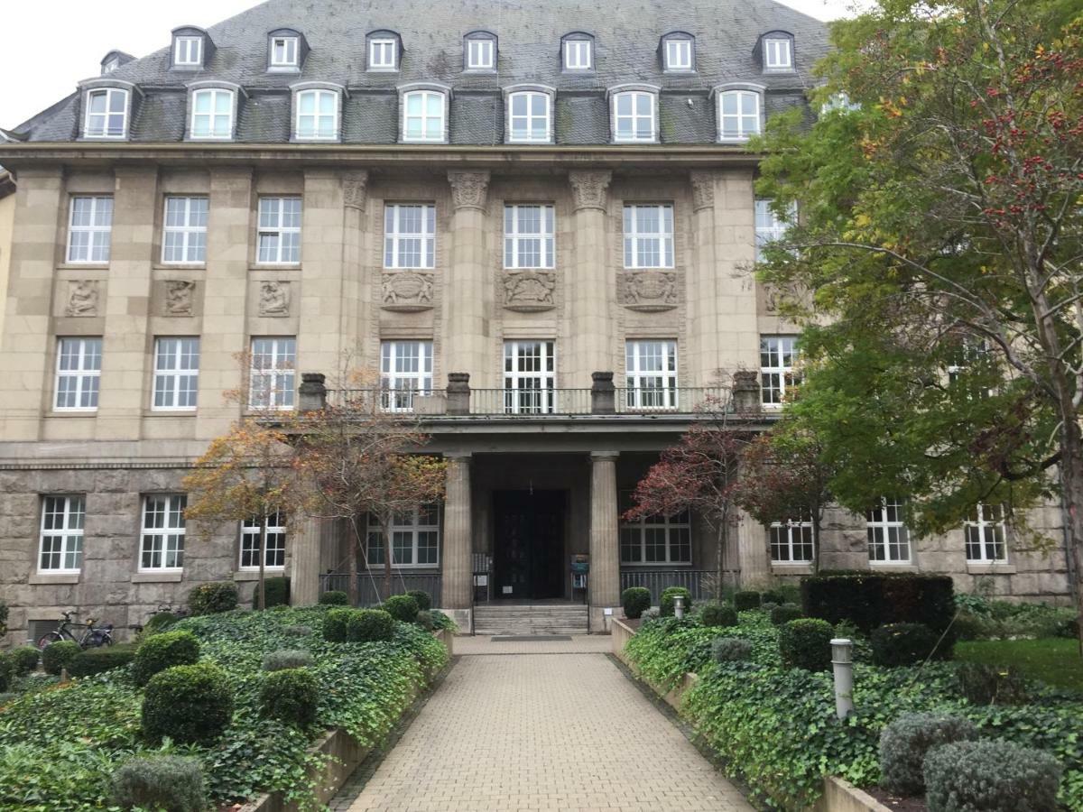 Ferienwohnung Mitten In Wiesbaden Exteriér fotografie