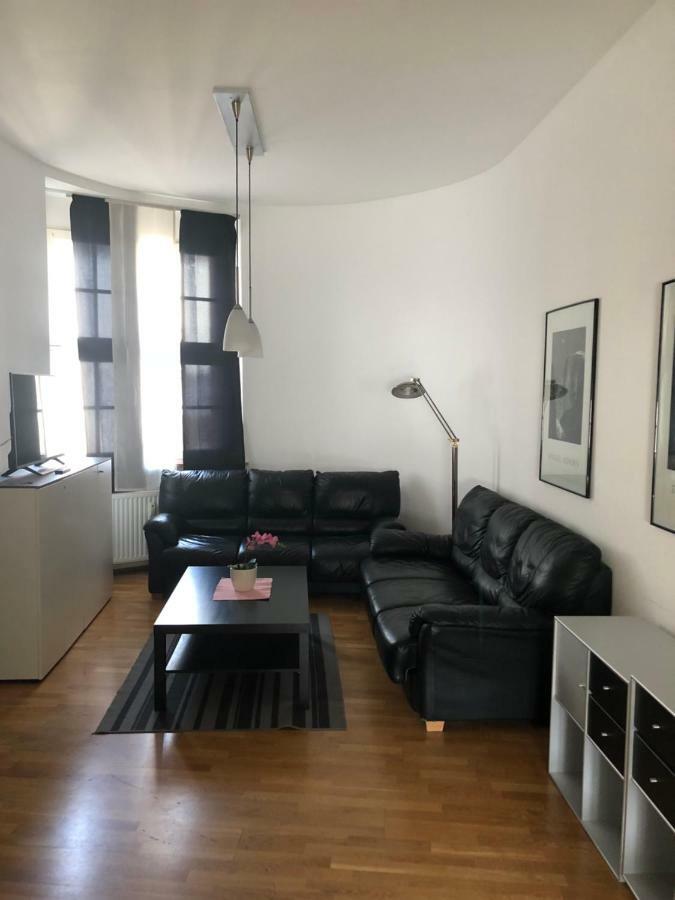 Ferienwohnung Mitten In Wiesbaden Exteriér fotografie